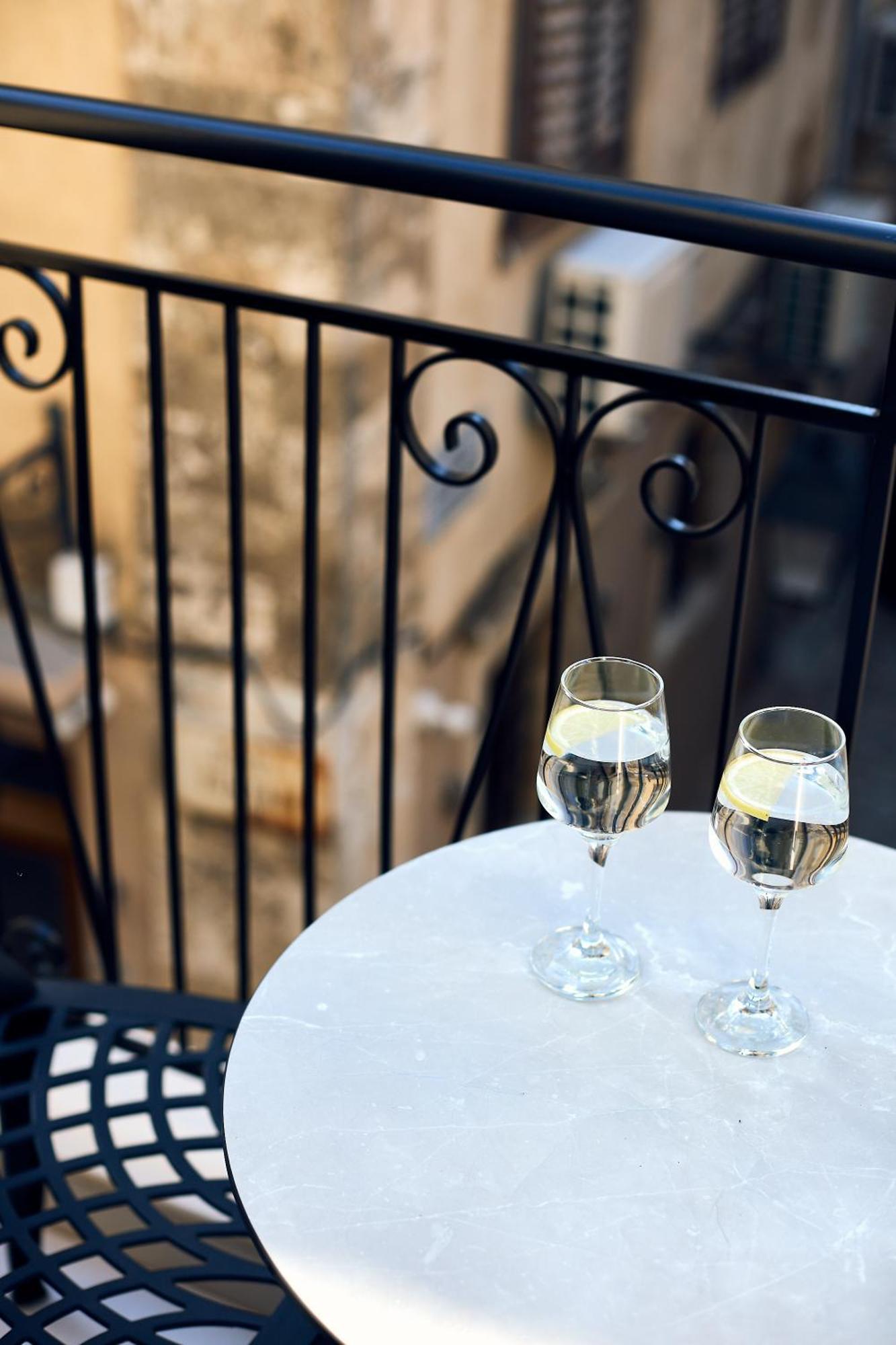 Grande Madonna Luxury Boutique Suites Rethymno Camera foto